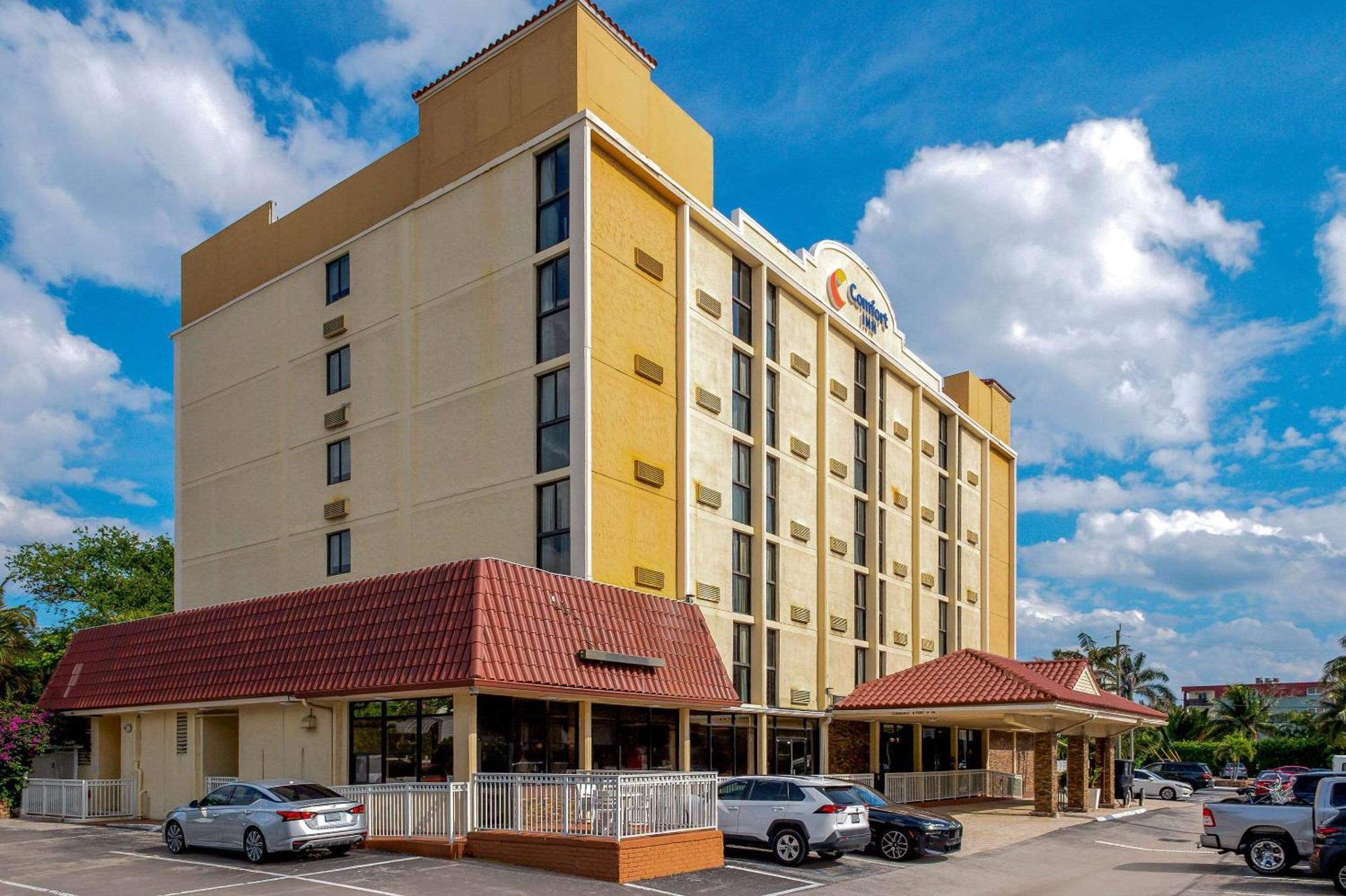 Comfort Inn Oceanside Deerfield Beach Exterior foto